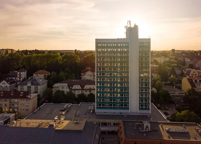 Szálloda Hunguest Panoráma 4*