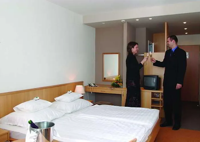 Hunguest Panoráma Szálloda 4*