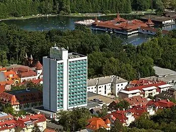 Отель Hunguest Panorama